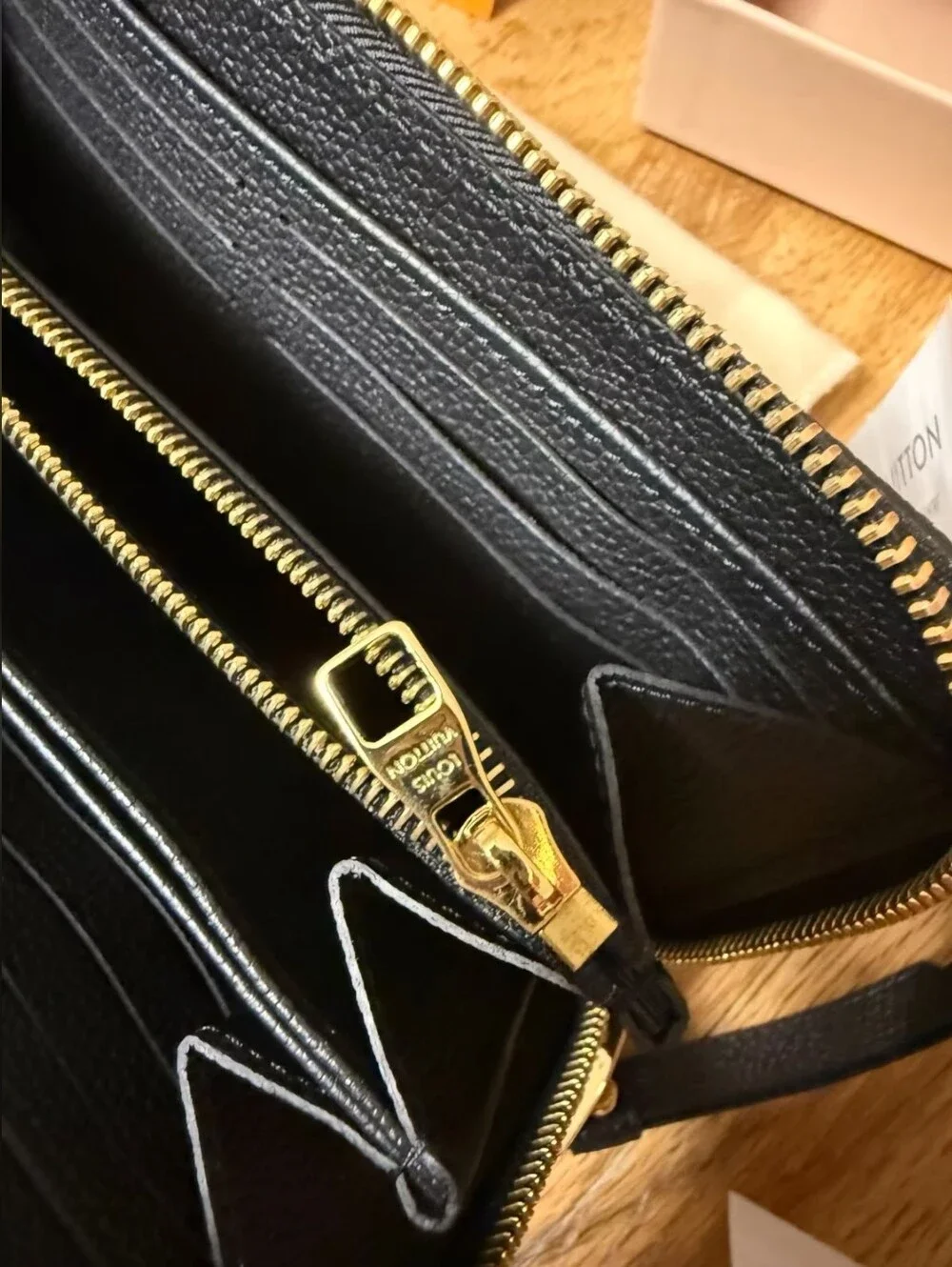 Louis Vuitton Black & Cream Monogram Envelope Wallet - Picture 5 of 8